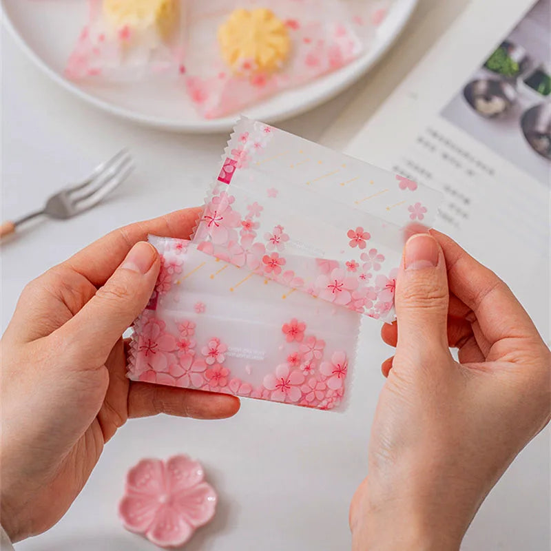 100pcs Snowflake Candy Packaging Bag New Years Christmas Party Nougat Baked Snack Cookie Pastry Pouch Wedding Supplies Sweet Bag