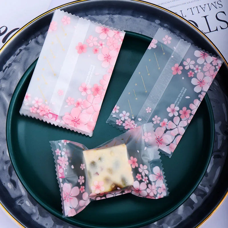100pcs Snowflake Candy Packaging Bag New Years Christmas Party Nougat Baked Snack Cookie Pastry Pouch Wedding Supplies Sweet Bag