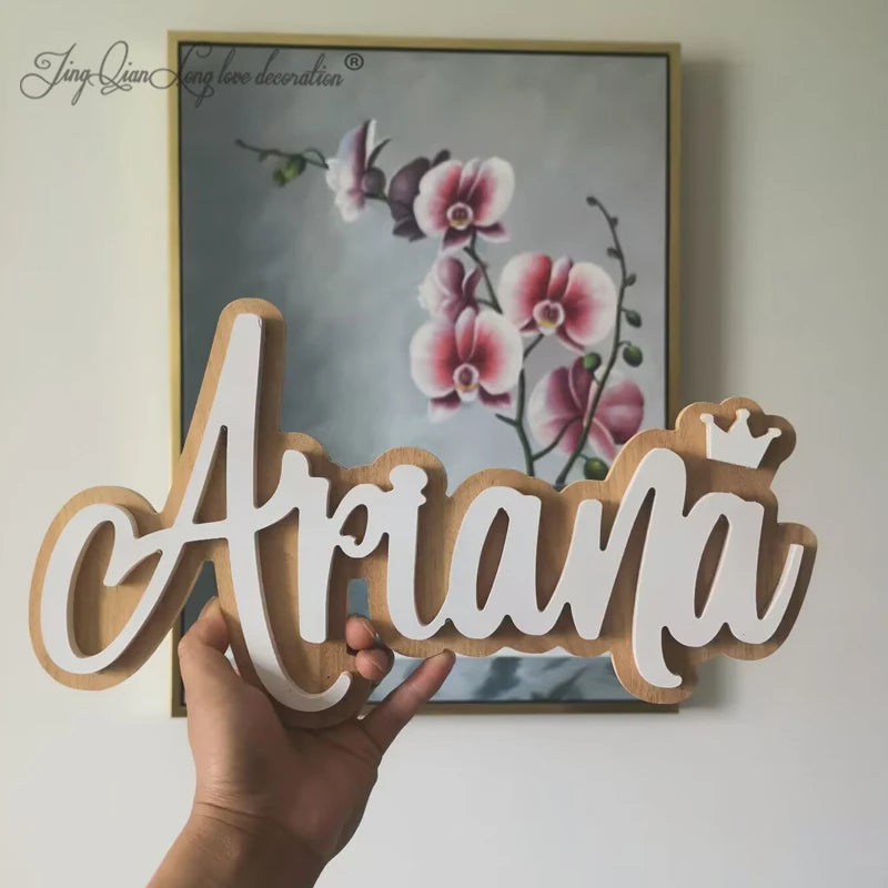 Custom name and crown doorplate Wooden personalized individual doorplate for kids room