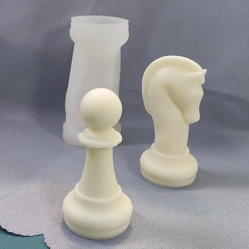 DIY Chess Piece Crystal Epoxy Resin Mold Queen King Three-Dimensional Chess Silicone Mold For Epoxy Resin Mould Crafts