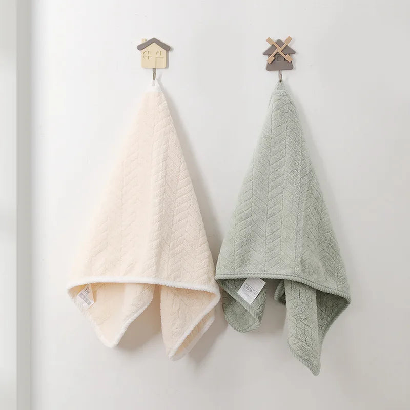 Solid Color Towel Set of 4pcs, Ultra Soft Highly Absorbent, 4 Color Options, Perfect for Bathroom, Kitchen, and Daily Home Use
