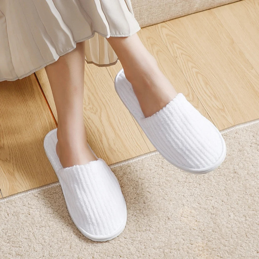 Hot 3/1 Pairs Non-slip Disposable Hotel Slippers Top Quality Thickened Bathroom Slippers Guest Travel Slippers SPA Guest Slides